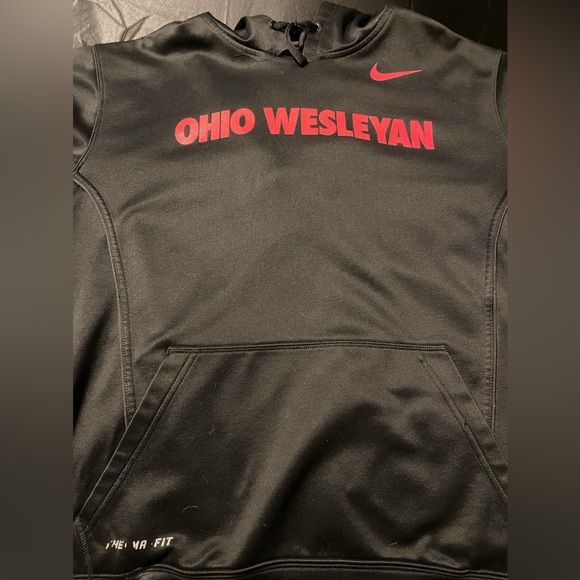 Nike Other - Ohio Wesleyan Nike Therma Fit hoodie